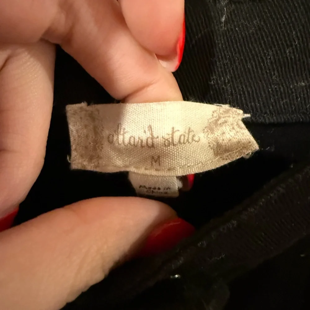 Black Button-Up Denim Skirt size medium - Picture 2 of 3